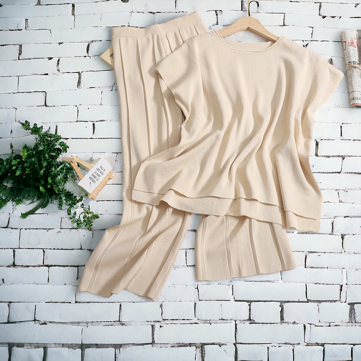 Sleeveless Knit Shirt Wide Leg Cropped Pants Outfit Set
